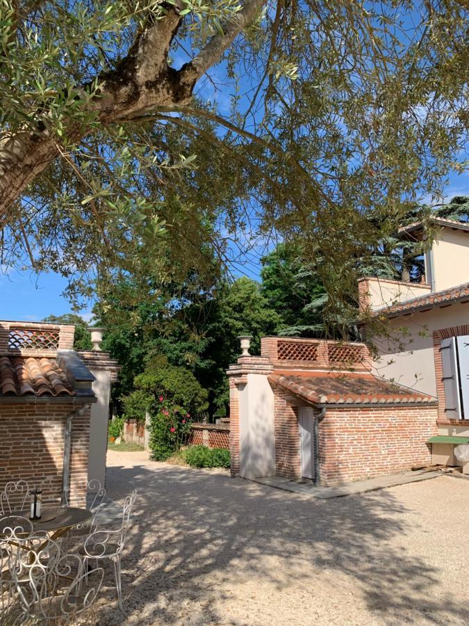 Lacourt-Saint-Pierre Chambre D'Hotes Et Table D'Hotes Domaine De La Terrasse Sas Et Gite Anda Montauban المظهر الخارجي الصورة